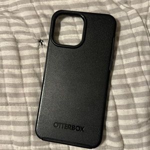 iPhone 12/13 Pro Max Case